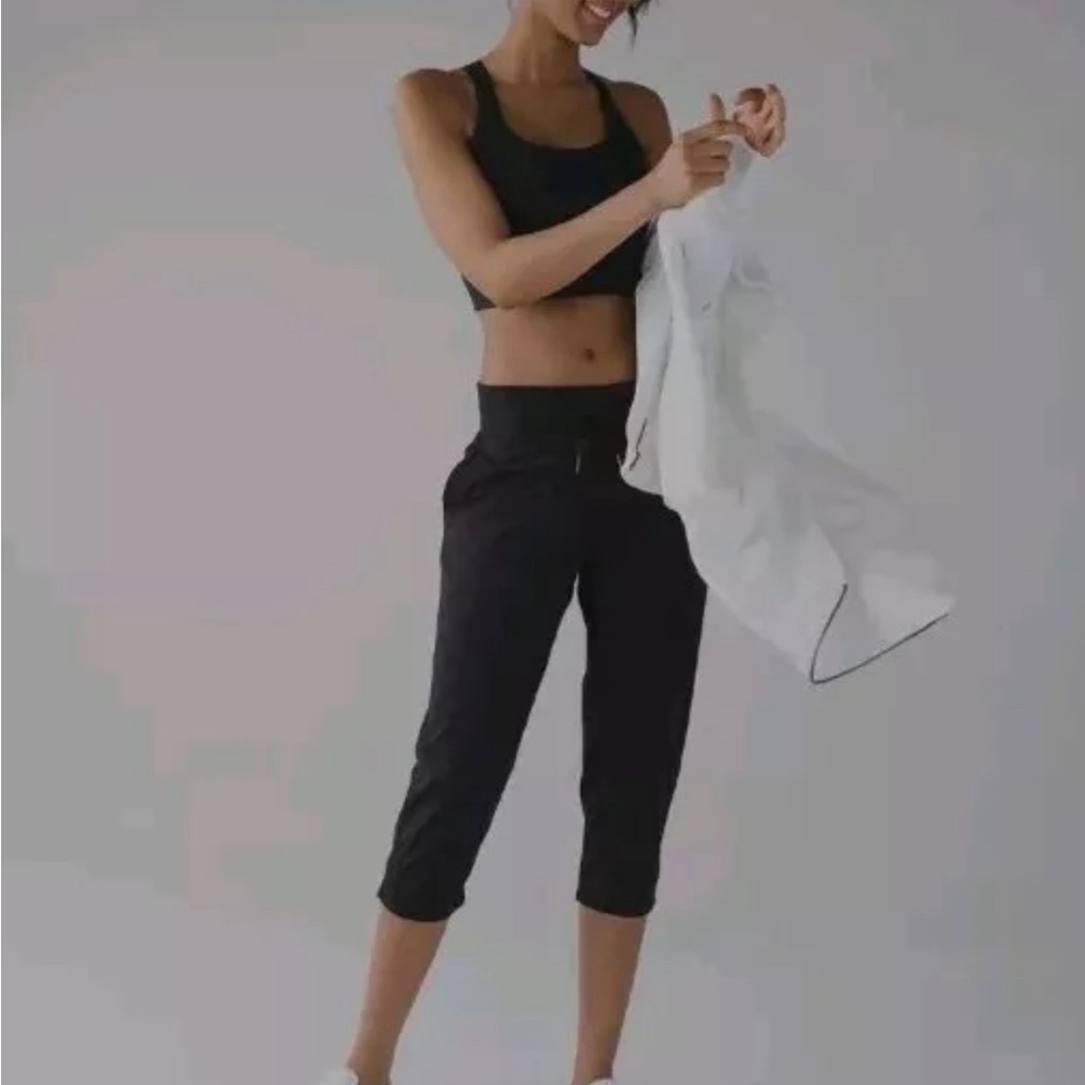 Lululemon Studio Crop Unlined Black Pants Women's Size 4